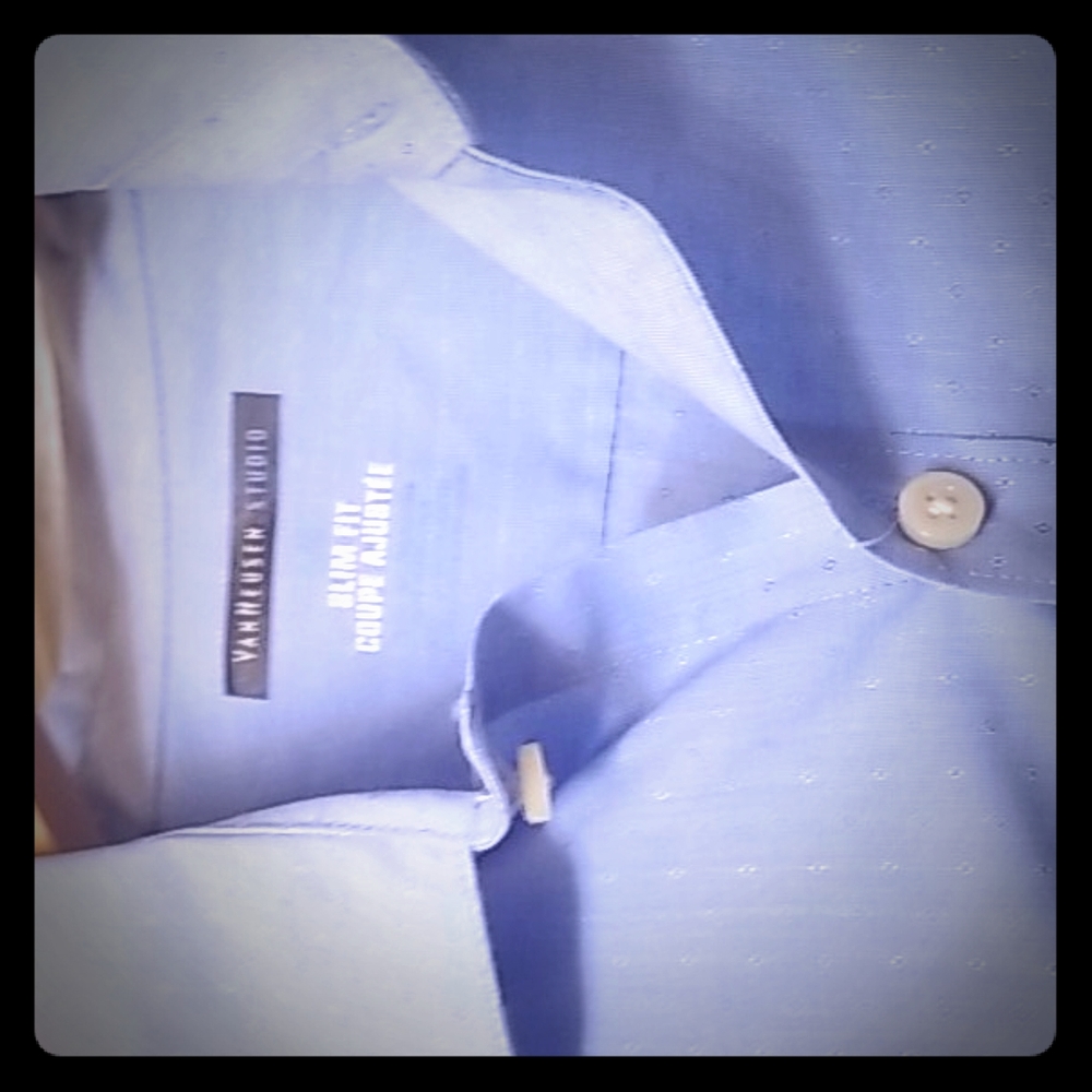 LONG SLEEVE BUTTON DOWN SHIRT